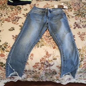 Size 6 ankle length jeans